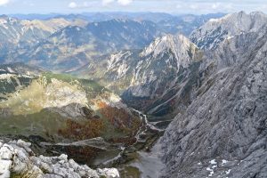 Tiefblick Grabenkarspitze
